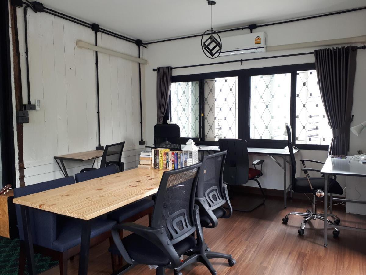 Sleep With You - Hatch Co-Living And Co-Working Space Chiang Mai Exterior photo